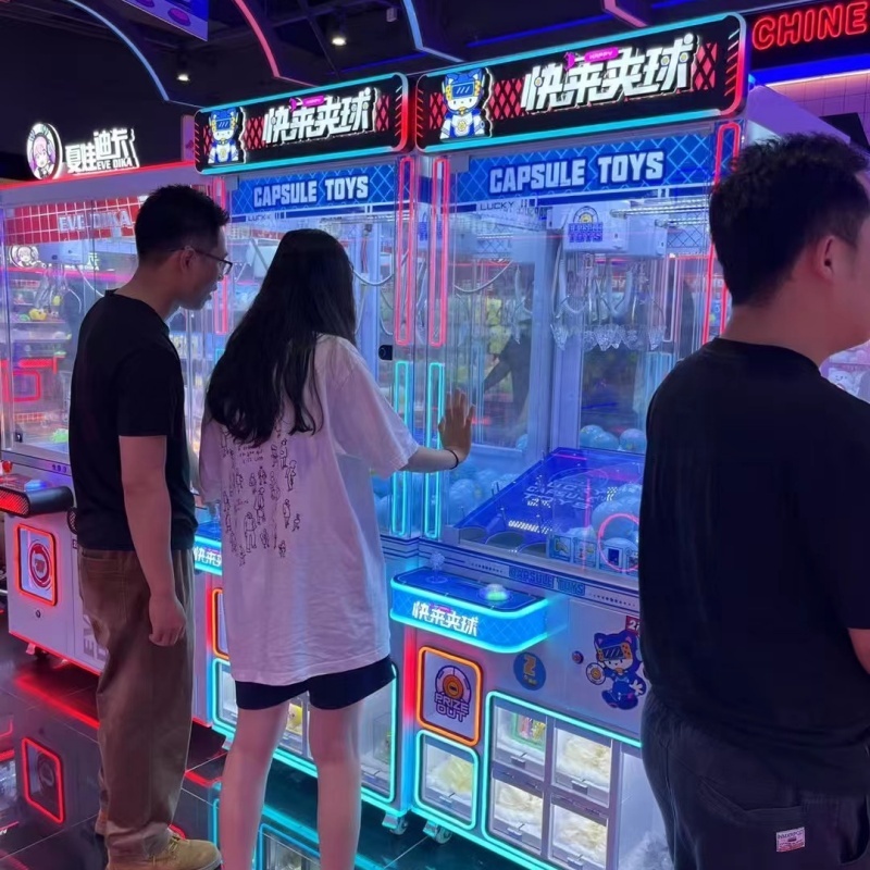 Kapsül Oyuncaklar Pençe Makine - Prize Capsule Toy Machine incelemesi ve fiyatı